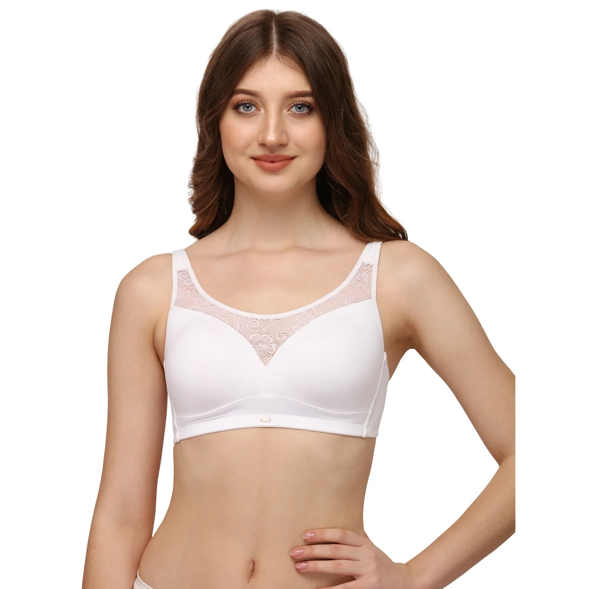 Full Coverage Padded Non Wired Bra With Lace Detailing