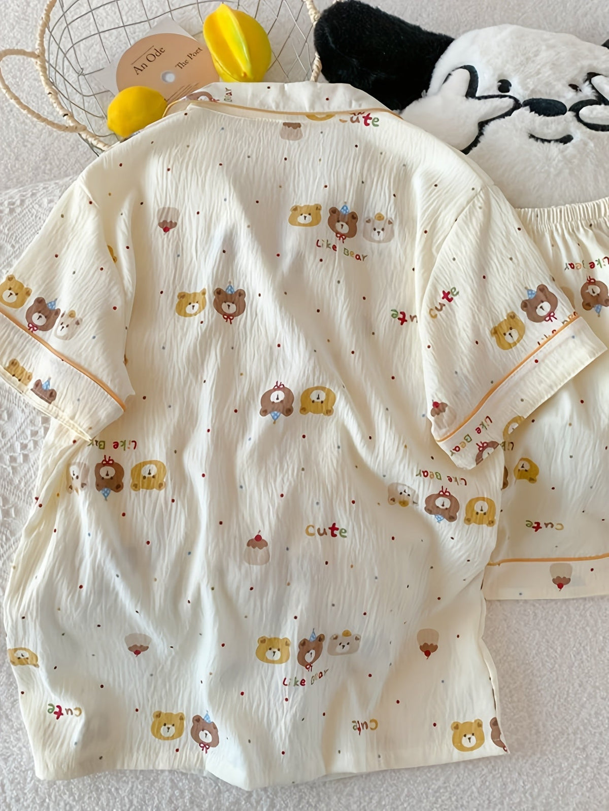 Cute Bear Print Pajama Set – Short Sleeve & Shorts 🐻✨