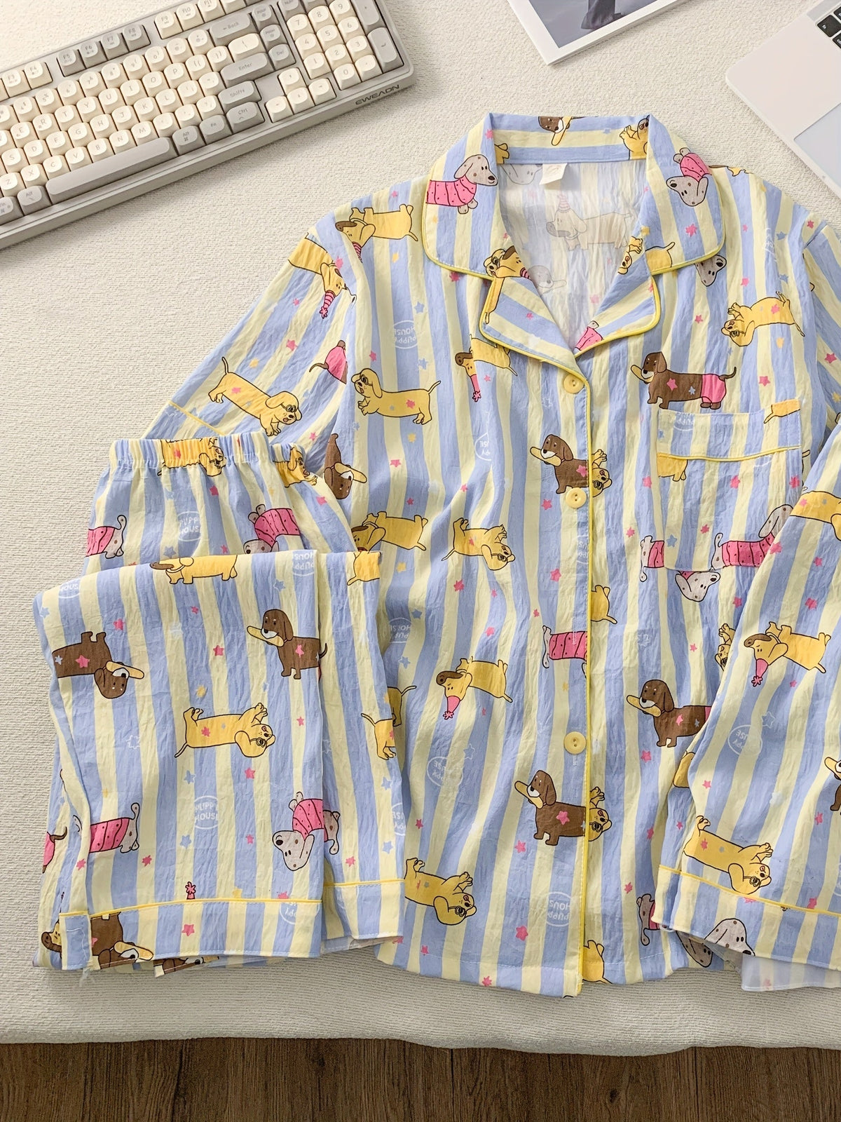 3-in-1 Dachshund Print Pajama Set – Shirt, Shorts & Pants